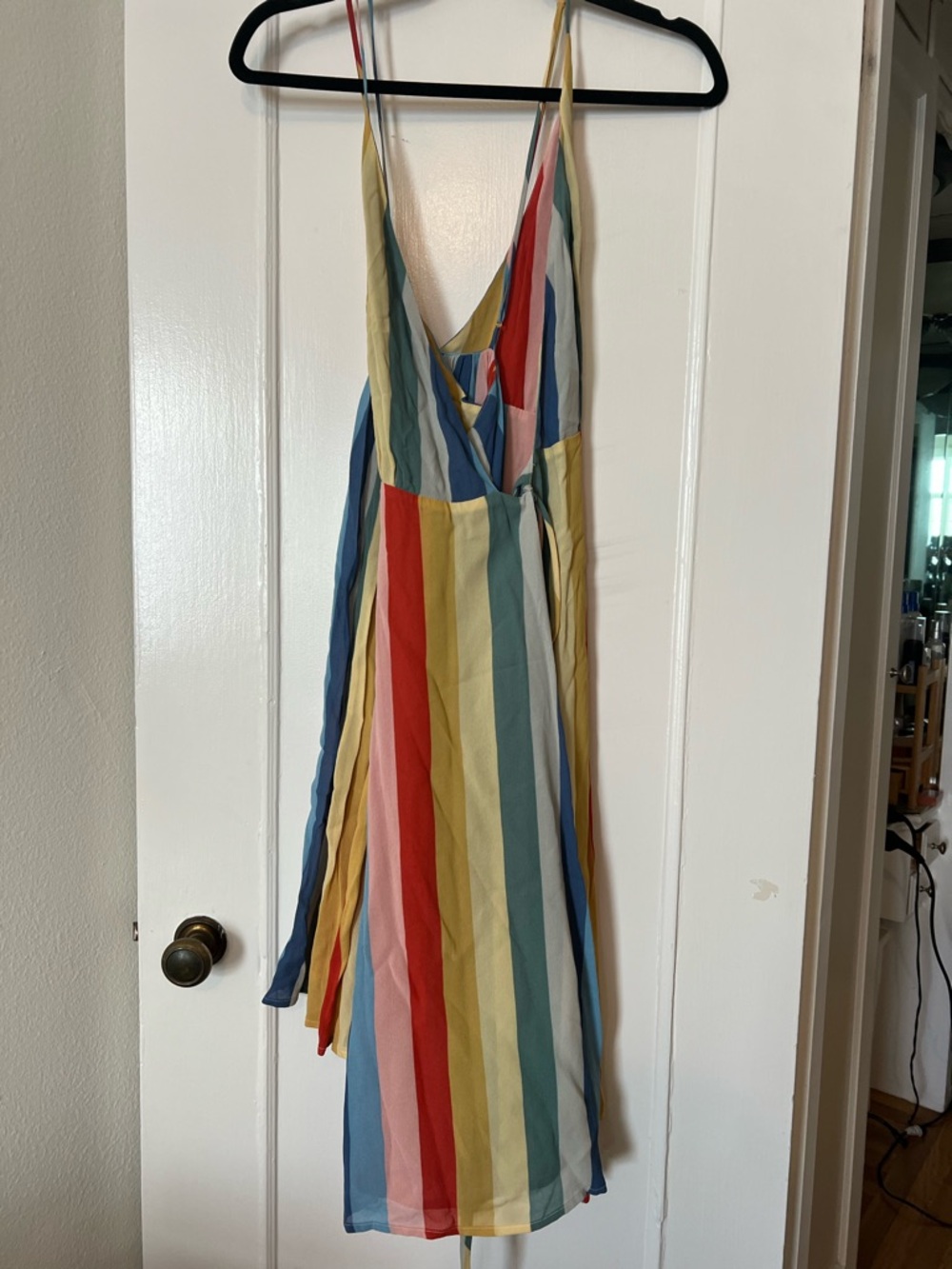 Reformation Tropics Wrap Dress in Starburst - Picture 4 of 5